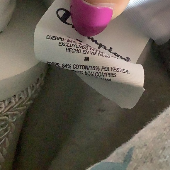 Champion - Sz M - crop hoodie raw hem look - super soft inside - Picture 9 of 9